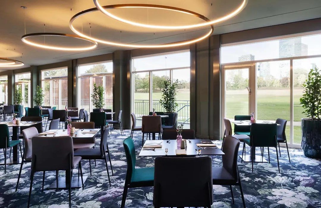Doubletree By Hilton Vienna Bosei-1