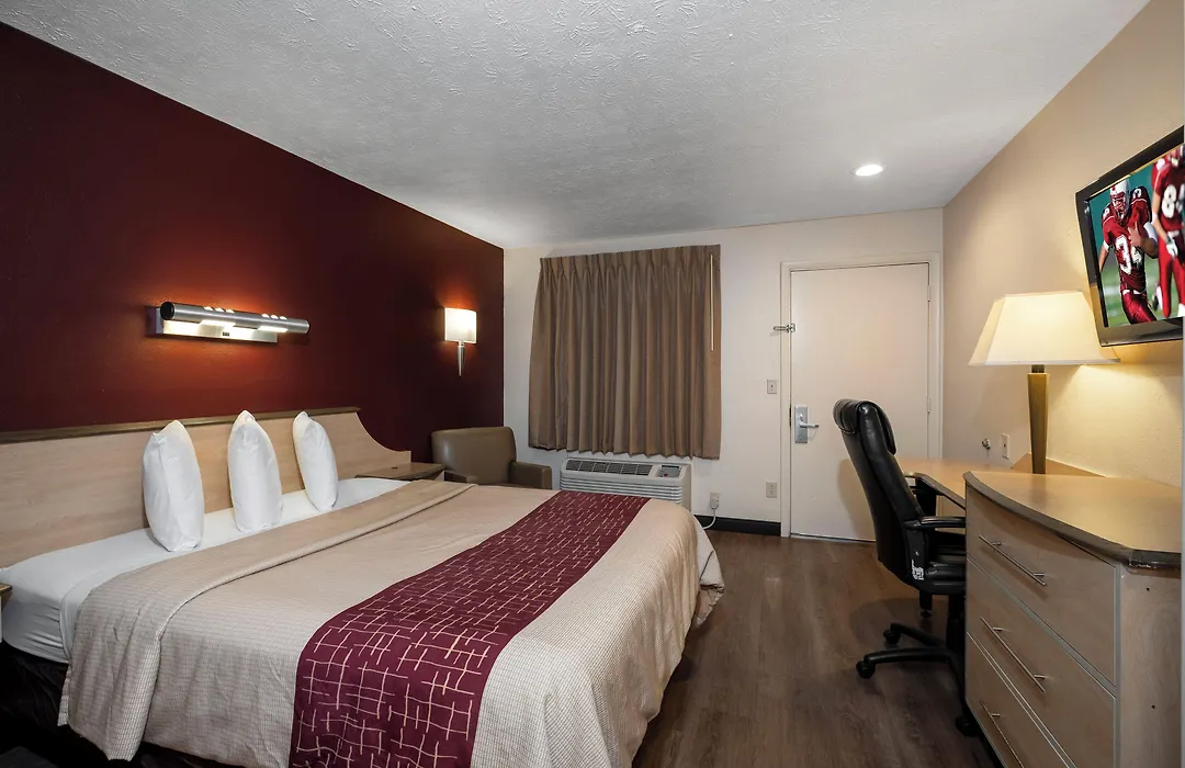 Red Roof Inn Indianapolis - Greenwood-1