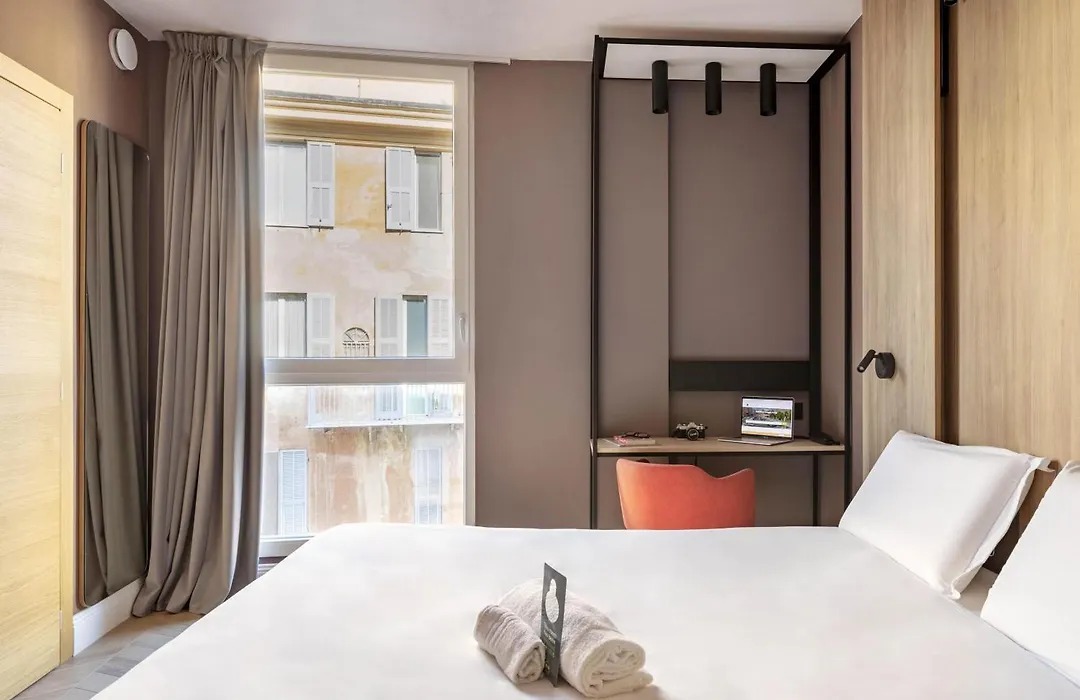 B&B Hotel Genova City Center-1