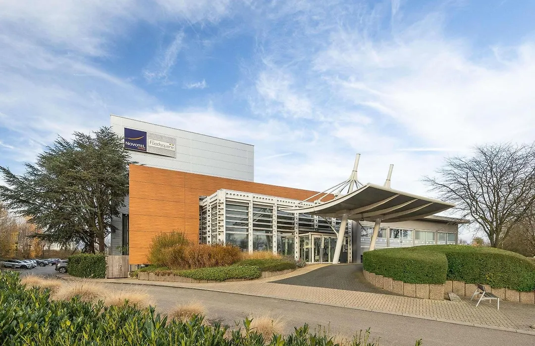 Novotel Brussels Airport-1