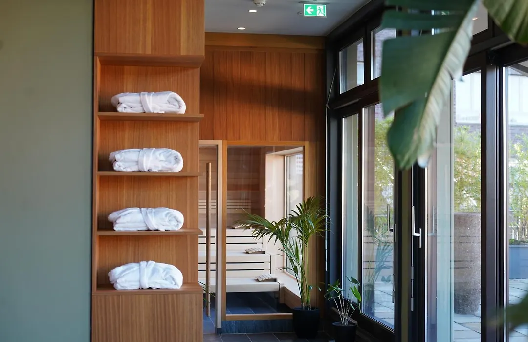 East Hotel Hamburg-1