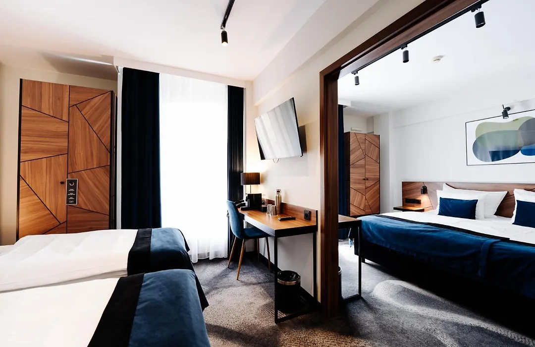 Ascot Premium Hotel-1