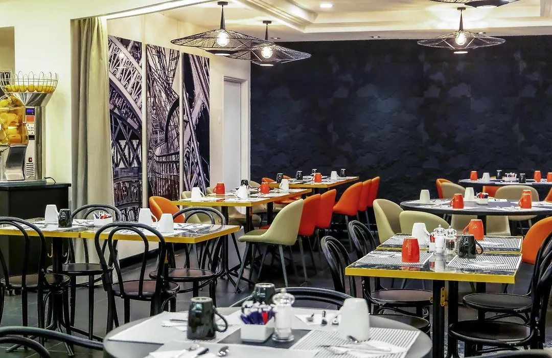 Novotel Paris 17-1