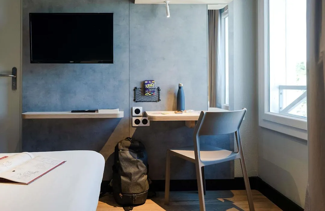 Ibis Budget Lyon Caluire Cité Internationale-1