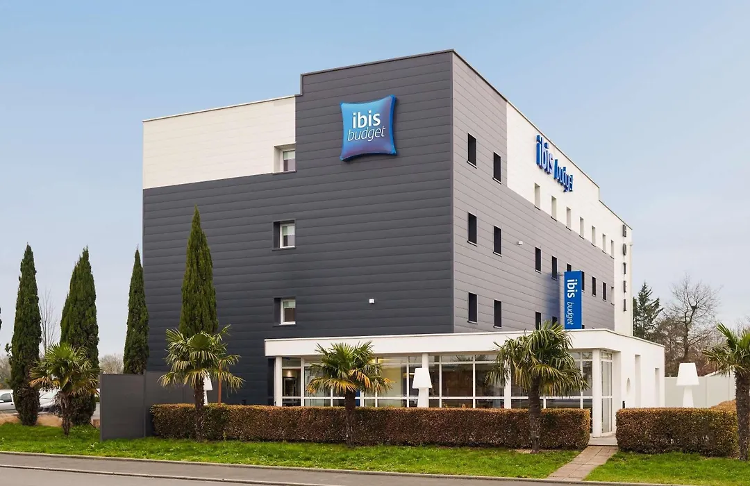 Ibis Budget Ancenis-1