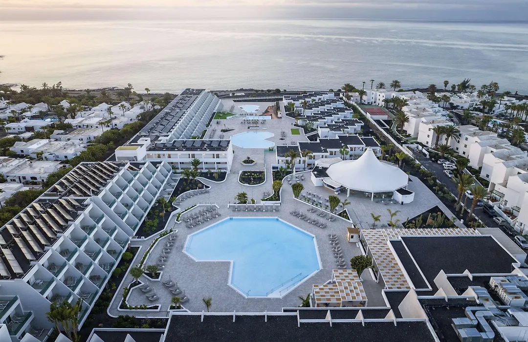Radisson Blu Resort, Lanzarote Adults Only-1