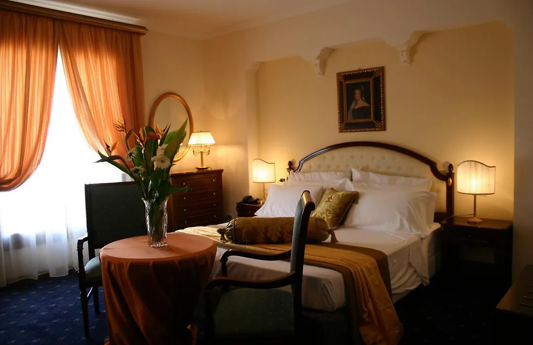 Grand Hotel Palace-1