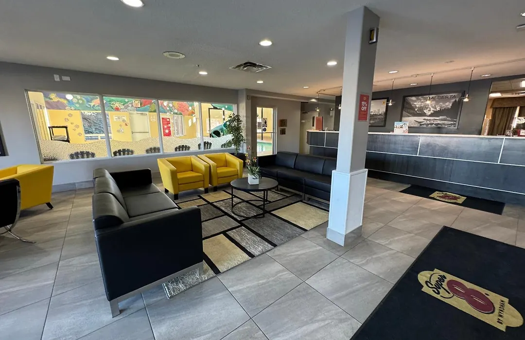 Super 8 By Wyndham Edmonton South-1