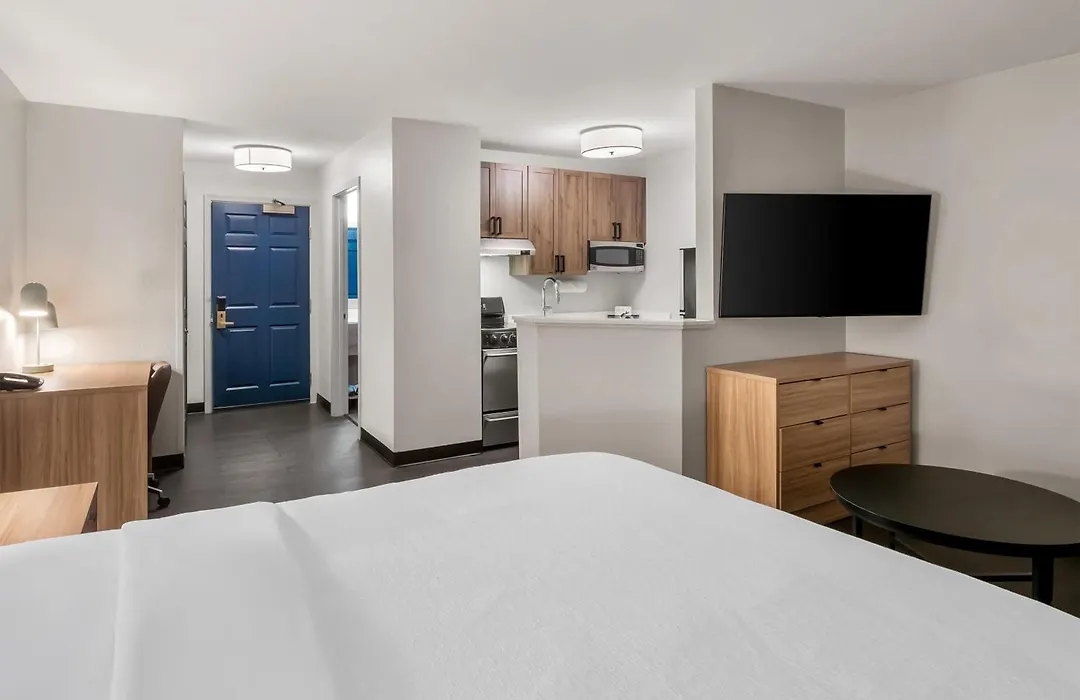 Sonesta Simply Suites Detroit Novi-1