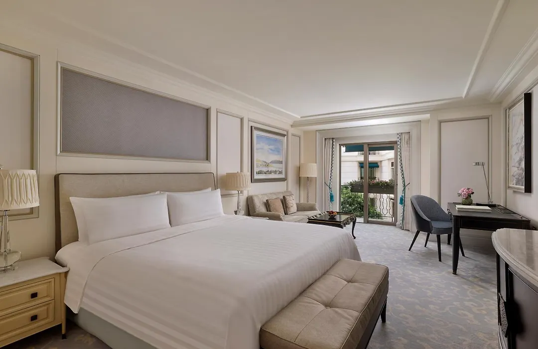 Shangri-La Bosphorus, Istanbul-1