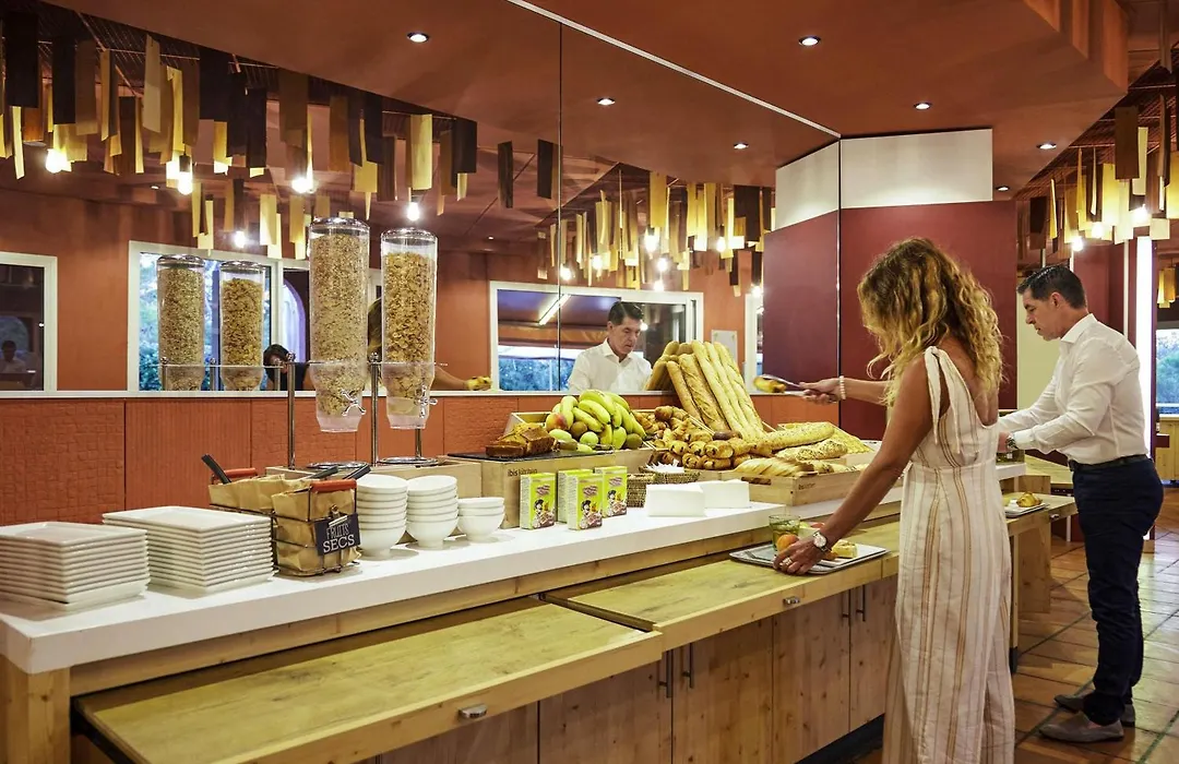 Ibis Thalassa Hyeres Plage-1