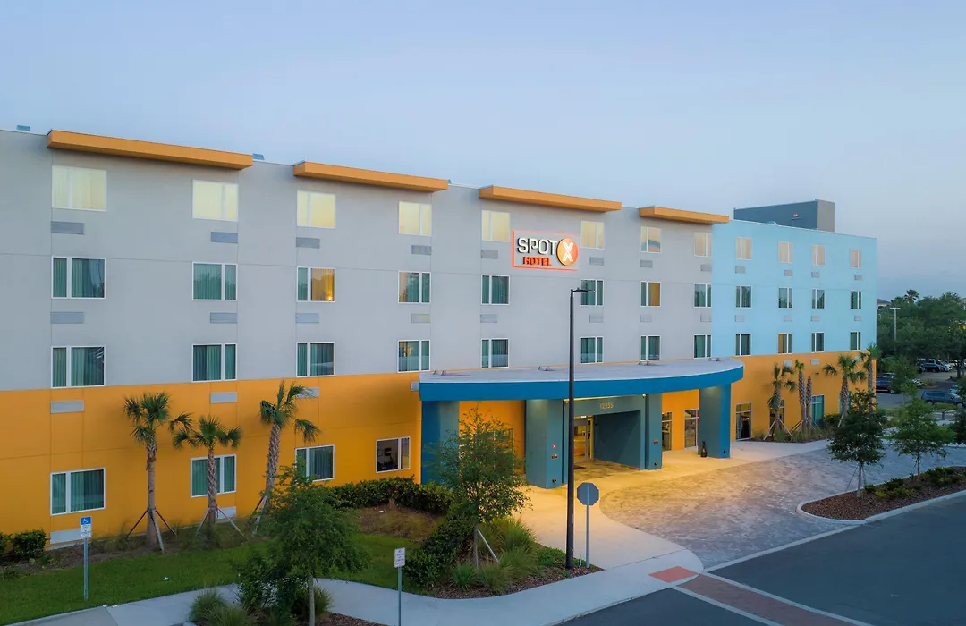 Spot X Hotel Orlando Intl Dr By The Red Collection-1