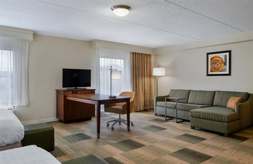 Hampton Inn & Suites Albany-Downtown-1