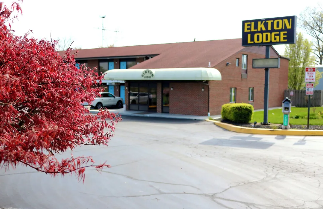 Elkton Lodge-1