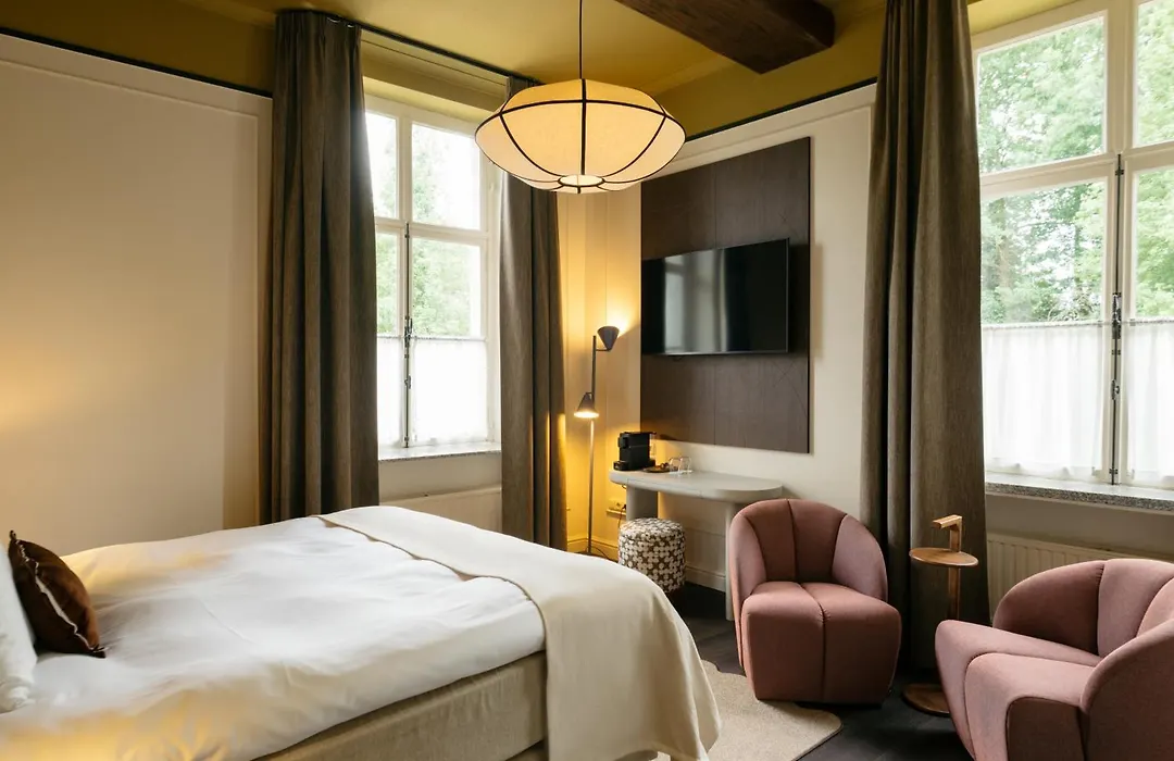Hotel Kasteel Doenrade - Digital Check-In, Key By Email Or Sms-1