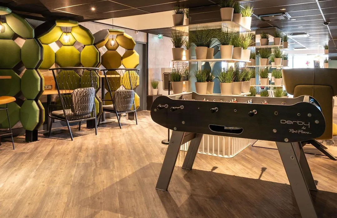 Novotel Bordeaux Centre Ville-1