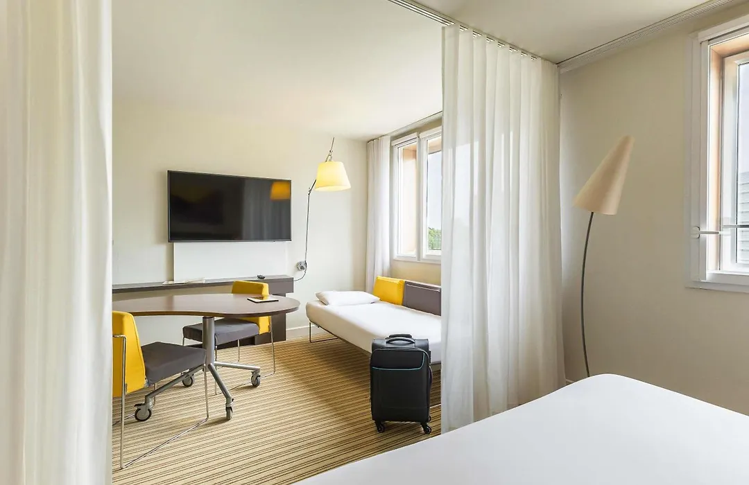 Novotel Suites Lille Europe-1