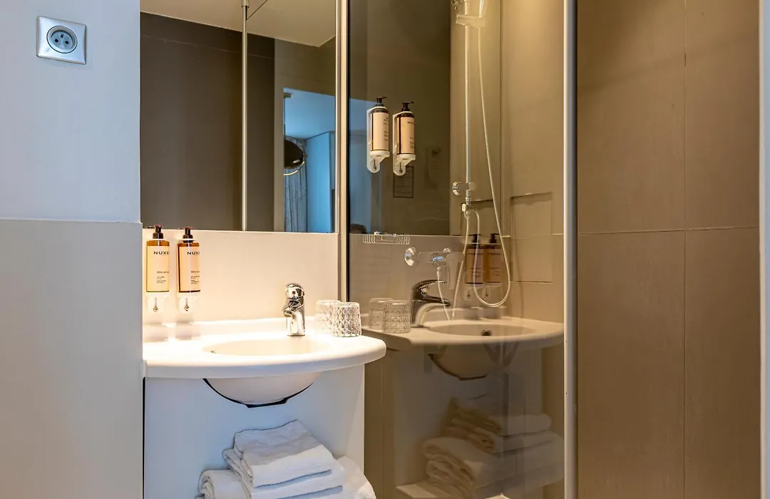 Mercure Paris Opéra Faubourg Montmartre-1