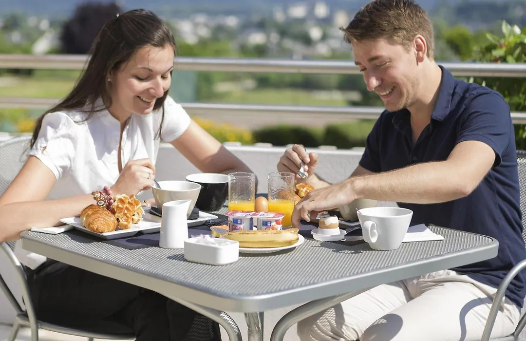 Novotel Amboise-1