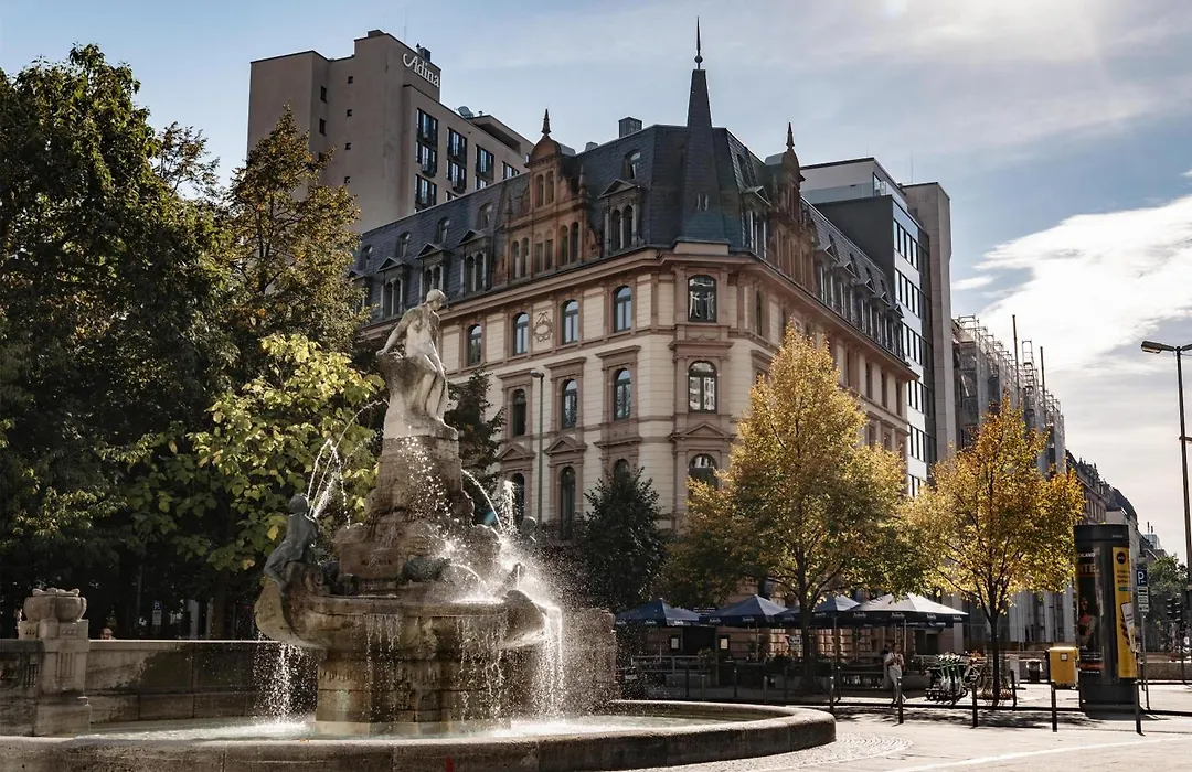 Adina Apartment Hotel Frankfurt Neue Oper-1