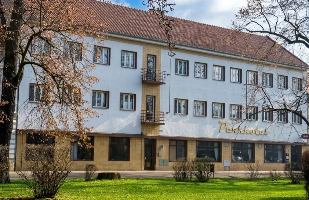 Parkhotel Terezin-1