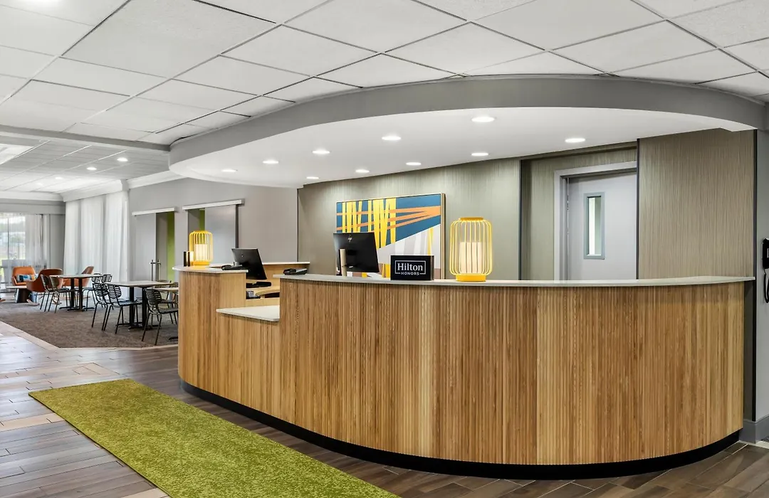 Spark By Hilton Akron Fairlawn-1
