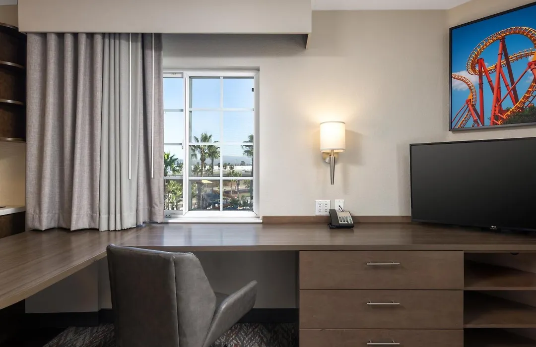 Candlewood Suites Anaheim - Resort Area By Ihg-1