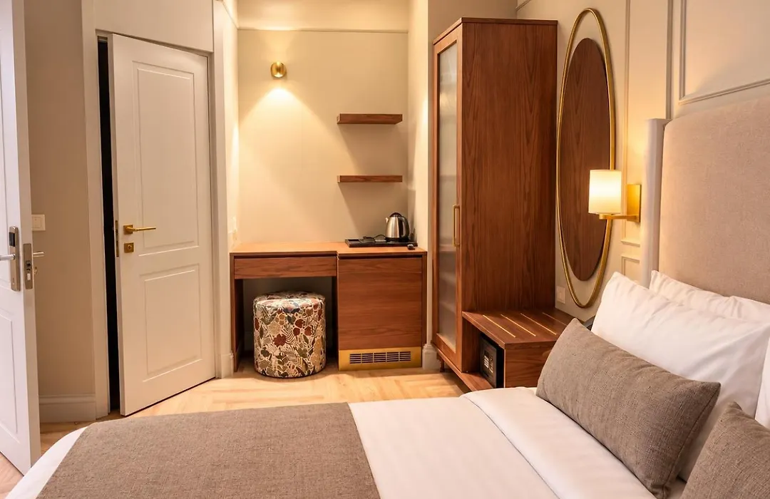 Walton Hotels Galata-1