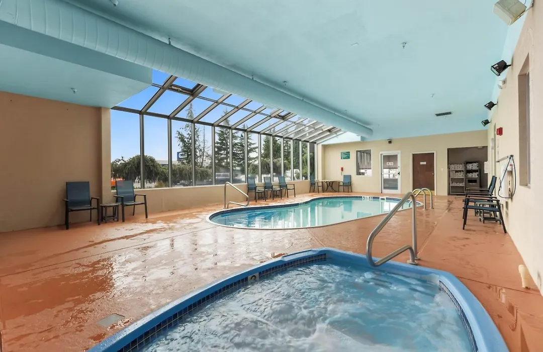 Medallion Inn And Suites-1
