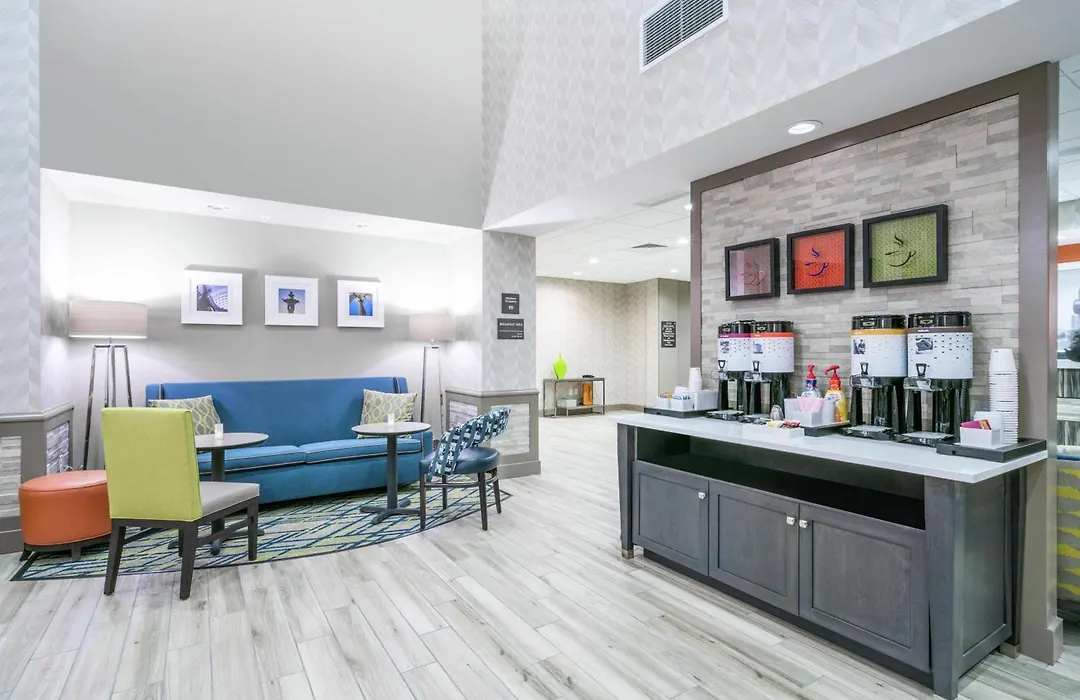 Hampton Inn & Suites Glenarden/Washington Dc-1
