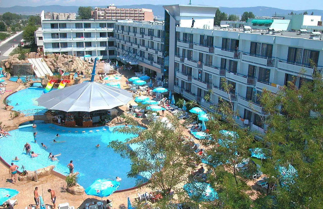 Hotel Kotva-1