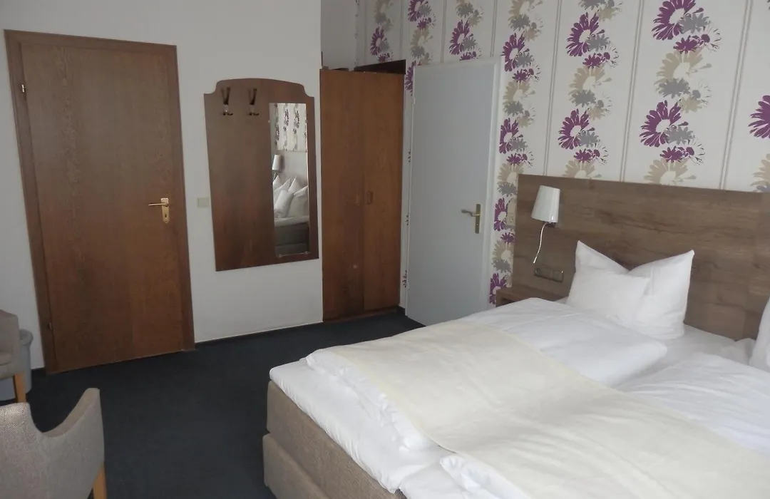 Hotel Rheinischer Hof-1