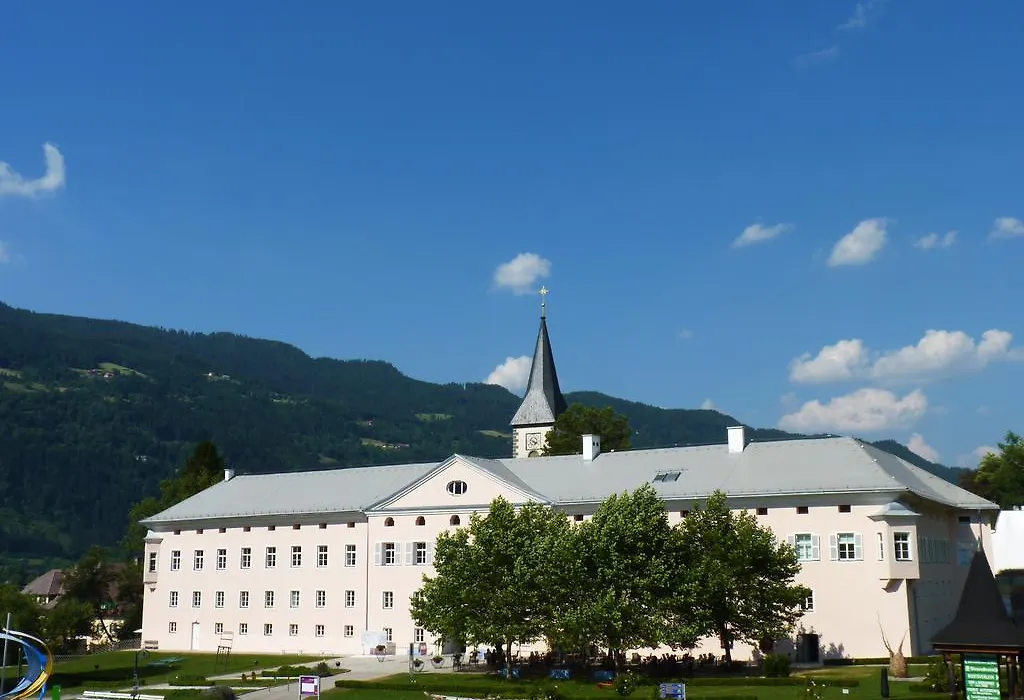 Stiftsschmiede Ossiach-1
