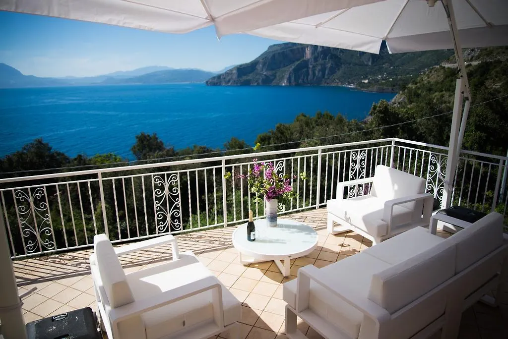 Villa Caterina Affittacamere-1