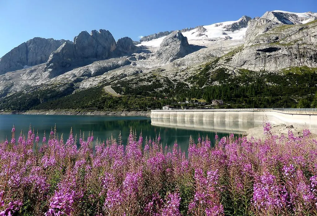 Rifugio Fedaia-1