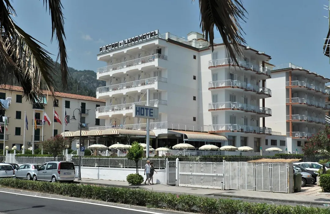 Hotel Pietra Di Luna-1