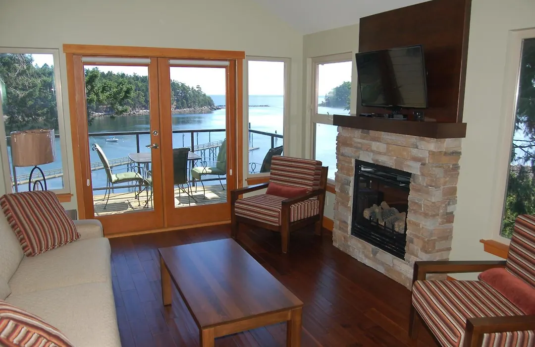 Mayne Island Resort-1