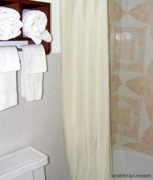 Budget Inn Palmyra-1