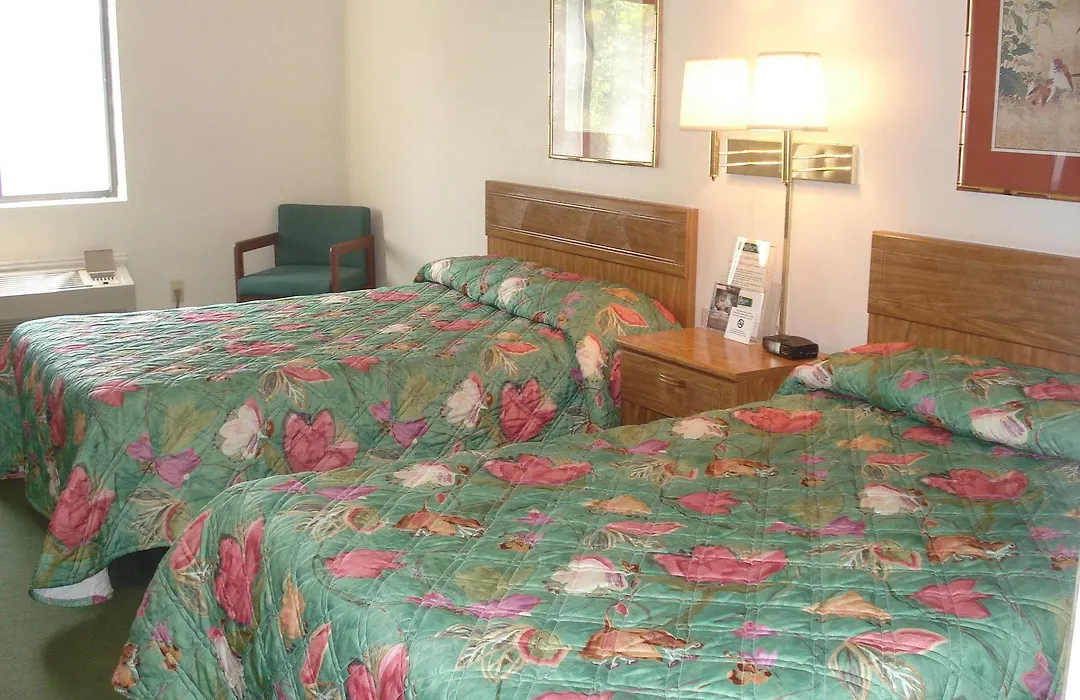 Sunset Inn-Rolla-1