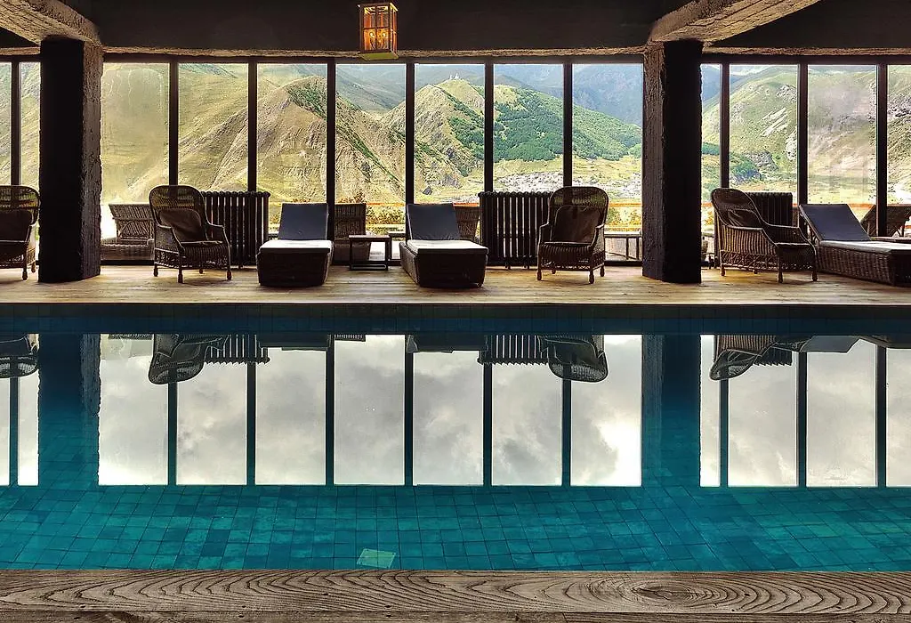 Rooms Hotel Kazbegi-1