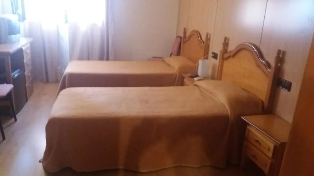Hostal Bonaterra-1