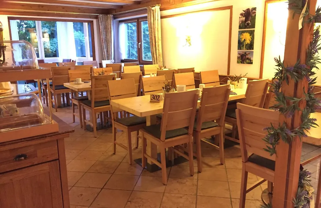 Akzent Hotel Alpenrose-1
