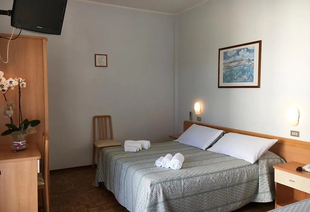 Hotel Consul-1