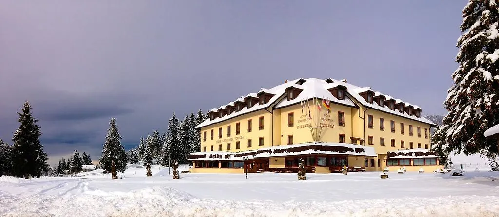 Hotel Vezzena-1