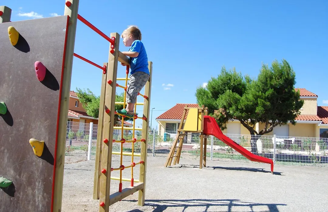 Lagrange Grand Bleu Vacances – Résidence Le Mas de Torreilles-1