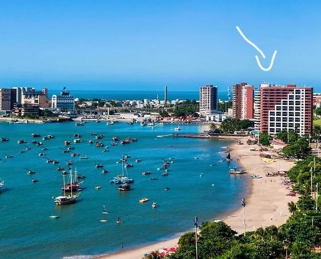 Iate Plaza Hotel Oficial-1