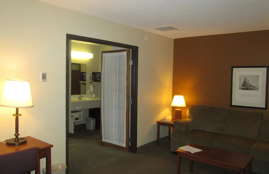 Americinn By Wyndham Charlevoix-1