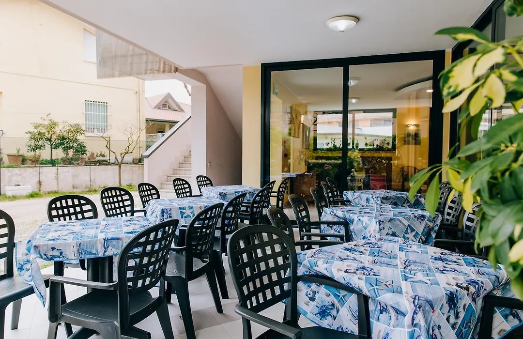 Hotel Villa Claudia-1