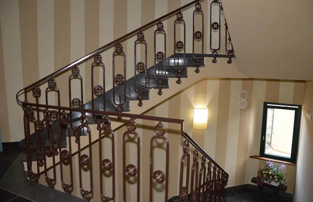 Roccamonfina Palace Hotel-1