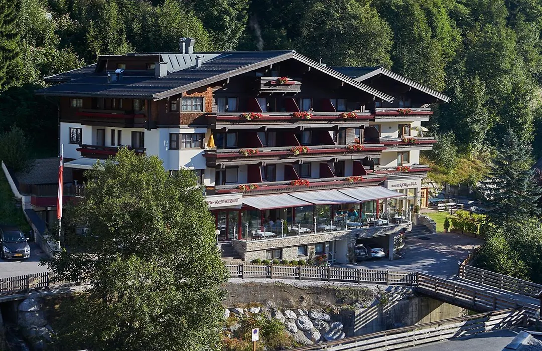 Hotel Alpenblick-1